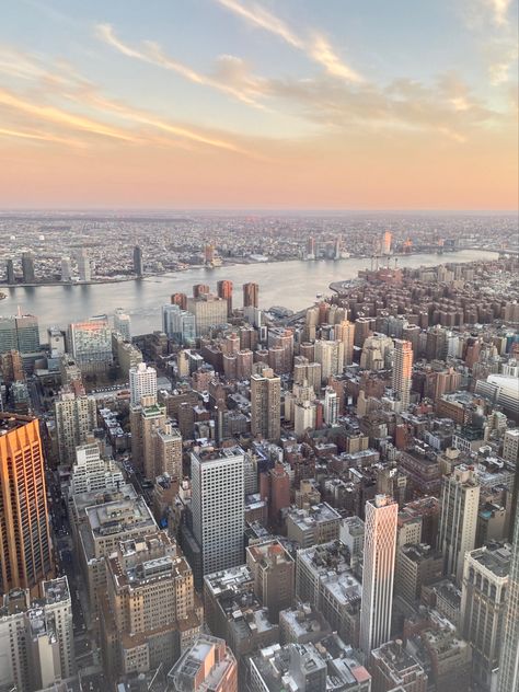 New York Plane View, New York City Sunset Wallpaper, Building View, Relaxing Photos, New York Empire State Building Aesthetic, Empire State Building View, City Picture, Manhattan City, New York City Empire State Building