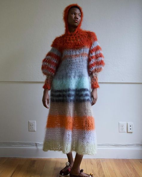 * new online now - a ‘gown’ experiment from earlier this year, made using hand knitted and freeform crochet mohair yarns⛓️ this and other… | Instagram Nong Rak, Crochet Mohair, Comfy Chic Outfits, Special Gift Ideas, Chic Outfits Edgy, Edgy Fashion Chic, Hand Knitted Dress, Mei Mei, Comfy Casual Outfits