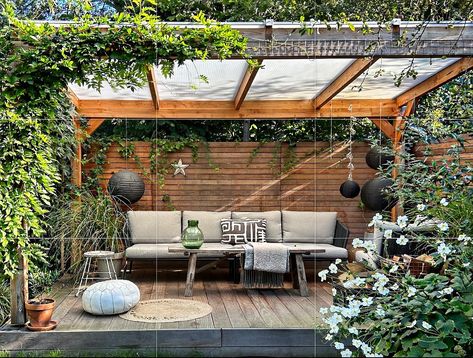 Modern Pergola Designs, Backyard Gates, Succulent Landscape Design, Terrace Garden Design, Outdoor Patio Designs, Backyard Sheds, Backyard Pergola, Garden Gazebo, Sustainable Garden