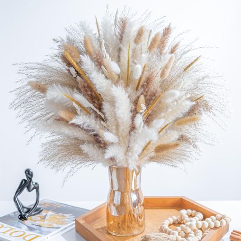 PRICES MAY VARY. BEAUTIFUL HOME DECOR - Be ready for our attention-grabbing pampas grass to stand out in any room!Whether it be homes, offices, or weddings, our pampas grass fits effortlessly with boho, farmhouse, and modern style decorations! With proper care -our Pampas Grass Bouquet can last up to three years, making it a sustainable and eco-friendly decorating option.keep it dry and enjoy the beauty of this low-maintenance floral arrangement,our pampas grass is an easy and low-maintenance wa Wedding Floral Arrangements, Bouquet For Wedding, Natural Bouquet, Dried Flowers Bouquet, Grass Bouquet, Pampas Grass Bouquet, Dried Pampas, Dry Plants, Boho Farmhouse