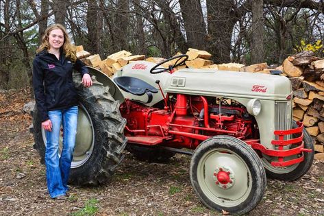 Three Ways to Save Money on a Used Tractor Ford Tractors For Sale, Landscape Equipment, 8n Ford Tractor, Used Farm Tractors, Ford 8n, Old John Deere Tractors, Tractor Photos, Tractor Loader, Big Tractors