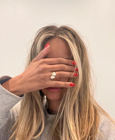 Brit Harvey, Ring Selfie, Dream Engagement, Dream Engagement Rings, Effortless Chic, Jewelry Inspo, Tie The Knots, Weeding, Girly Things