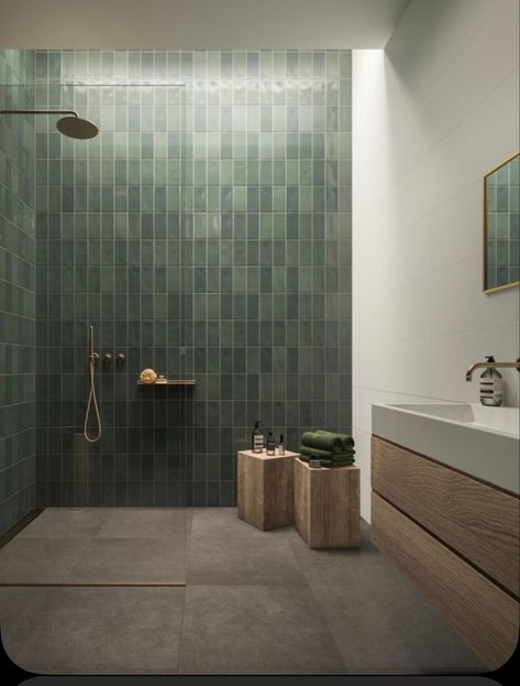 Dark Green Bathrooms, Green Tile Bathroom, Green Tiles, Beige Bathroom, Bathroom Redesign, Toilet Design, Downstairs Bathroom, Bathroom Inspiration Decor, Upstairs Bathrooms