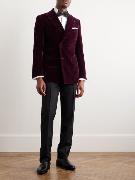 One of the best things about velvet is how well it takes colour, resulting in such rich shades. Kingsman's dinner jacket is expertly tailored from the plush cloth with wide peak lapels and a double-breasted close. It's just the thing to ensure you stand out at events. Small to size. See Size & Fit notes. Burgundy Velvet Suit Men, Double Breasted Tuxedo Men, Velvet Suit Jacket Mens, Mens Suits Black, Red Velvet Suit, Double Breasted Suit Men, Velvet Suit Jacket, Tuxedo Colors, Velvet Tuxedo