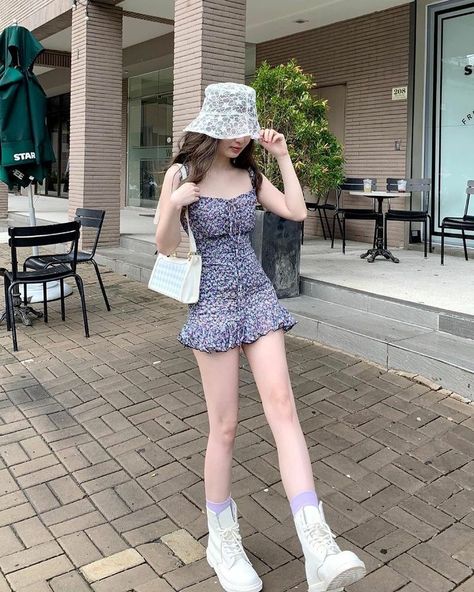 Moda Ulzzang, Aesthetic Korean, Kawaii Fashion Outfits, Korean Fashion Dress, Korean Fashion Trends, Ulzzang Fashion, Kpop Fashion Outfits, Hot Dress, Korean Street Fashion