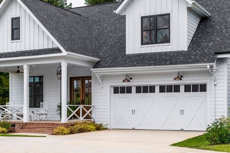 White Board and Batten Farmhouse - Farmhouse - Garage - Cincinnati - by Clopay White Garage Doors, Carriage Style Garage Doors, Carriage House Garage Doors, Garage Door House, Carriage House Doors, White Garage, Carriage House Garage, Farmhouse Garage, Steel Garage Doors