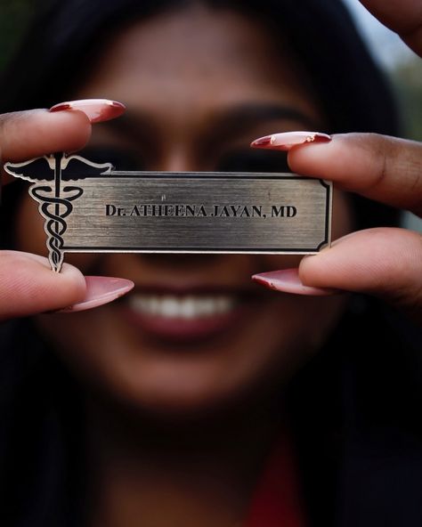 She Believed She Could, So She Did. Doctor Atheena, MD🎓. 📸: @flashedby.t . #explore #explorepage #exploremore #grad #graduation #graduate #doctor #medstudent #medicine #medicalstudent #medicaldoctor #graduationday🎓 #explorepage✨ Medical Doctor Graduation Pictures, Doctorate Graduation Pictures, Coat Poses, Md Graduation, Medicine Graduation, Doctor Graduation, Graduation Photography Poses, College Tips, Graduation Photography