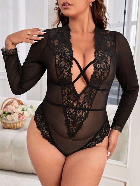 Hot Bodysuit Outfit, Body Plus Size, Body Noir, Bodysuit Outfit, Lingerie Plus Size, Female Shorts, High Street Fashion, Lace Body, Teddy Lingerie