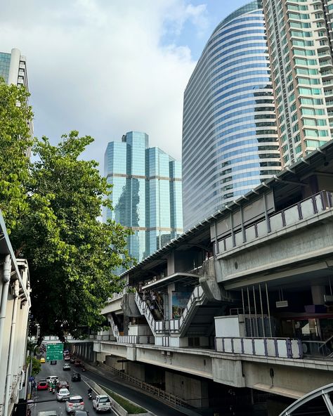 Welcome to Bangkok 🇹🇭 🐘🪷 6 May 2024 📸 1. King Power Mahanakhon 2. China Town 3. Wat Ratchanatdaram Worawihan 4. Golden Mount 5. Golden Mount 6. Ban Khrua Community Neighborhood 7. BTS - Chong Nonsi Skytrain Station 8. CentralwOrld 9. Chatuchak Weekend Market . . . #welcometothailand #bangkok #bangkokcity #bangkokthailand #explorebangkok #visitbangkok #thailandtravel #amazingbangkok #travelasia #travelgram #bangkokvibes #travelphotography #bangkokview #cityscape #urbanjungle #instatravel ... Community Neighborhood, Weekend Market, China Town, King Power, Welcome To, May 2024, Bangkok, Thailand, Bts