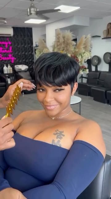 GLOBAL TRANSFORMATIONS on Instagram: "Beautiful cut 🔥🔥🔥🔥.. would you rock a quick weave pixie? Let us know in the comments below.  @shannysnaturalbeauty   #thechoppedmobb #pixiecut #quickweave" Short Quickweaves For Black Women, Pixie Cut Quick Weave, 27 Piece Quick Weave Hairstyles, Quick Weave Hairstyles Bobs, A Quick Weave, 27 Piece Quick Weave, Birthday Hairstyle, Short Quick Weave, Quick Weave Styles