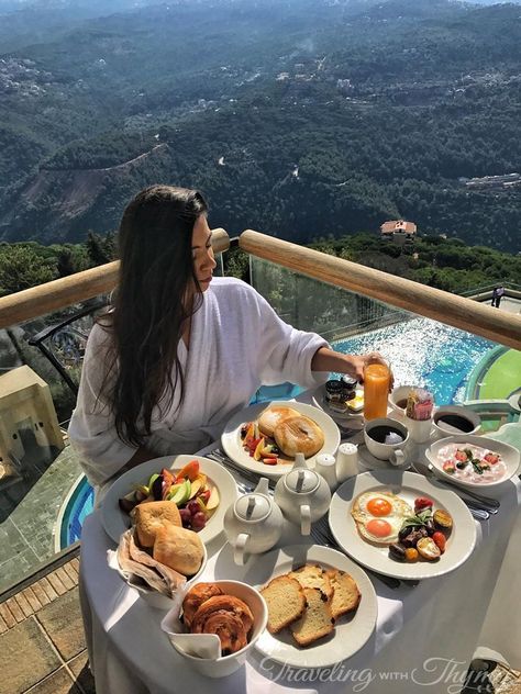 Breakfast Room Service Luxury Hotel Lebanon Breakfast Room Service, Breakfast Presentation, Hotel Breakfast, Summer Smoothies, Hotel Food, Mothers Day Brunch, Romantic Weekend, Food Platters, Perfect Breakfast