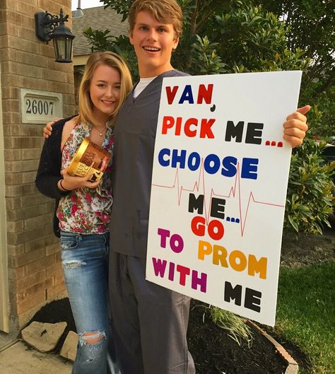 Grey's Anatomy Promposal Greys Anatomy Promposal Ideas, Greys Anatomy Promposal, Prom Posals, Prom Poster, Cute Hoco Proposals, Cute Promposals, Dance Proposals, Promposal Ideas, Prom Posters