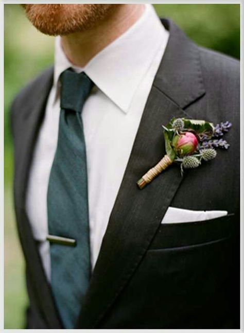 Corsage on man Charcoal Suit, Groom Wedding Attire, Low Cost Wedding, Mother Wedding, Suit Ideas, Wedding Groomsmen, Groomsmen Suits, Bridal Parties, Groomsmen Attire