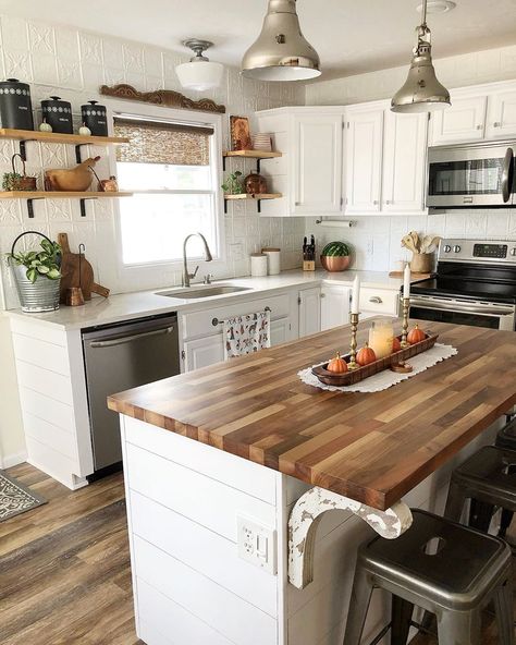 Wooden Counter Tops, Boho Farmhouse Kitchen, Wooden Counter, Kitchen Farmhouse, Boho Farmhouse, Boho Kitchen, Modern Farmhouse Kitchens, Kitchen Redo, Counter Tops