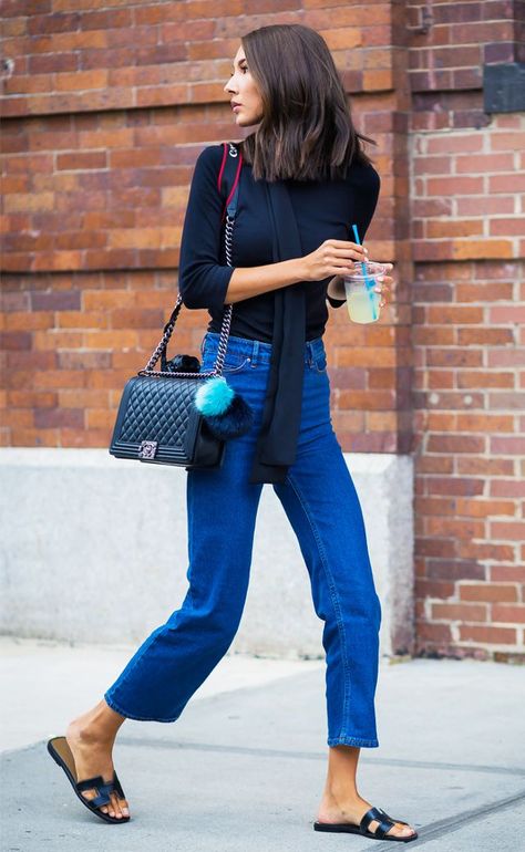 Sandal trends 2017: Hermes's Oran sandals are always a chic choice when it comes to summer fashion—here they are styled with a simple cropped flared jean and black top combo. Chic. Chanel Street Style, Jeans Trend, Street Style 2016, Trending Sandals, Looks Street Style, Street Style Summer, Looks Chic, 가을 패션, Street Chic