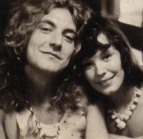 Robert Plant, Pamela Des Barres (the woman who Penny Lane from Almost Famous is based off of) Famous Groupies, Nancy Spungen, Pamela Des Barres, Zed Leppelin, John Paul Jones, John Bonham, Greatest Rock Bands, Led Zep, Swinging Sixties