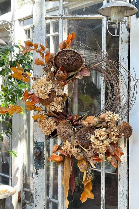 How to Make a Foraged Fall Wreath with Natural Materials Natural Leaf Wreath, Autumnal Decor, Natural Fall Decor, Table Centerpieces Diy, Porch Life, Dried Wreath, Straw Wreath, Halloween Tablescape, Fall Table Centerpieces