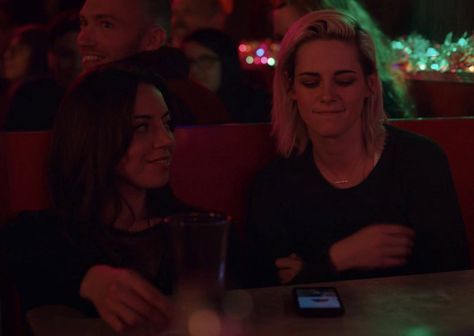 Happiest Season, Gay Christmas, Kristin Stewart, Film Watch, Holiday Romance, Aubrey Plaza, Perfect People, Girl Crushes, Kristen Stewart