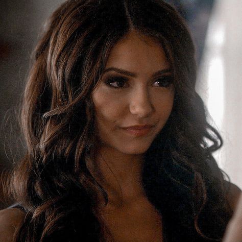 maya — katherine pierce icons. like or reblog if you... Elena Gilbert Style, Estilo Blair Waldorf, 00s Mode, Katerina Petrova, Michael Trevino, Scott Mccall, Vampire Diaries Cast, Leighton Meester, Katherine Pierce