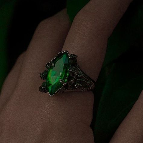 Slytherin Ring, Green Bone Saga, Wilson Aesthetic, Slytherin Core, Slytherin Jewelry, Slytherin Uniform, Jade City, Slytherin Princess, Slytherin Girl