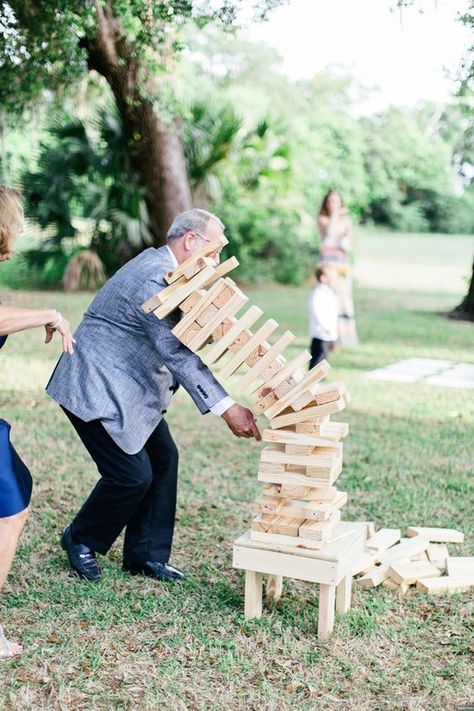 Wedding Guest Activities, Jenga Wedding, Fun Wedding Activities, Wedding Reception Entertainment, Lawn Games Wedding, Cocktail Party Decor, Reception Games, Wedding Games For Guests, Reception Activities