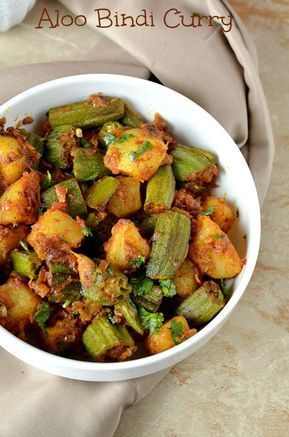 Aloo Bindi Curry/Potato and Okra Curry ~ Nalini'sKitchen Bhindi Masala Recipe, Okra Curry, Bhindi Recipe, Bhindi Masala, Indian Vegetarian Dishes, Veg Recipes Of India, Aloo Recipes, Okra Recipes, Curry Recipes Indian