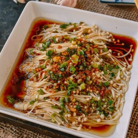 Enoki Mushrooms with Garlic & Scallion Sauce Enoki Mushroom Recipe, Scallion Sauce, Enoki Mushrooms, Mongolian Beef, Chinese Recipes, Food Blogs, Idee Pasto Sano, Asian Cooking, Asian Dishes