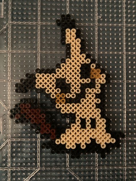 Peler Beads Anime, Melty Bead Patterns Pokemon, Pokemon Pearl Beads Pattern, Halloween Pokemon Perler Bead Patterns, Pearler Bead Pokemon, Ranboo Perler Bead, Black Perler Bead Patterns, Kandi Patterns Perler, Pochita Perler Beads