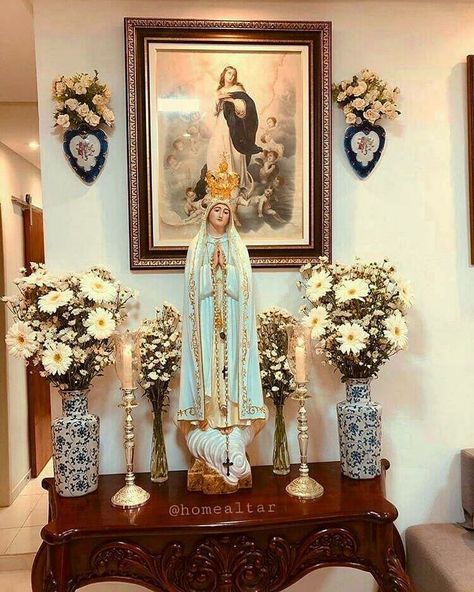 Home Altar Catholic, Family Altar, Catholic Altar, Catholic Decor, Prayer Corner, Catholic Statues, Mexican Home Decor, Lady Of Fatima, Home Altar