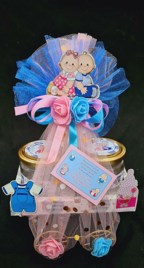 #babyshowergifts #babybirthdaygifting #babyboyreturngift #babygirlreturngift #partythemepacking #festivalgifts #wedmegood #laxmisingla #designer Contact us : Laxmi Singla - The Wedding Designer C-573, Service Lane, Outer Ring Road, Saraswati Vihar, Pitampura, Delhi-34 Ph.: 9871111388 (whats app), 011-45301171 Birthday Return Gift Hampers, 1st Birthday Party Bags, Craft Gift Basket, Gifts Hamper, Baby Shower Return Gifts, Return Gifts For Kids, Wedding Gift Hampers, 1st Birthday Party Favors, Indian Baby Showers