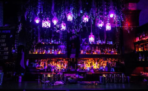 Black Lagoon Is Poised to Terrify San Diego This Halloween Ghoul Aesthetic, Midwest Winter, Halloween Bar, The Black Lagoon, Creepy Decor, Pop Up Bar, Black Lagoon, Pop Ups, Theme Halloween