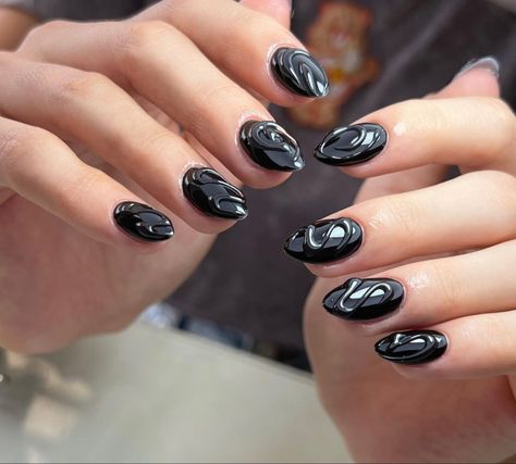 Nail Black Design, Black Manicure Ideas, Black Nail Polish Designs, Goth Nails Short, Goth Short Nails, Nails Black Design, Nails Design Black, Iconic Nails, Black Nails Design