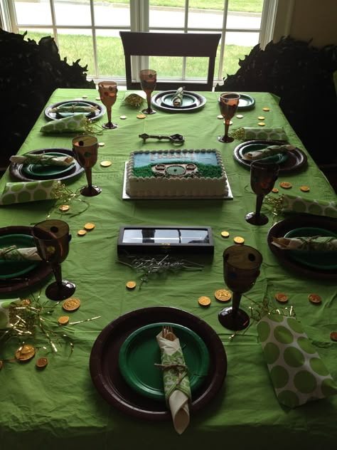 The hobbit birthday party ideas Middle Earth Party, Lotr Birthday Party, Hobbit Party Ideas, Hobbit Birthday Party, Lotr Birthday, Lord Of The Rings Birthday, Hobbit Birthday, Hobbit Day, Lord Of The Rings Party