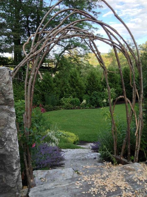 rustic trellis Make Trellis, Trellis Arch, Rustic Trellis, Rustic Arbor, Garden Arch Trellis, Diy Garden Trellis, Arch Trellis, Bamboo Trellis, Secret Forest