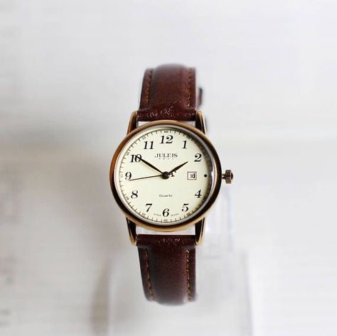 Vintage Saat, Wrist Watch Women, Vintage Watches Women, Swiss Army Watches, Watches Women Leather, Couple Watch, Timex Watches, Watch Women, Classy Jewelry