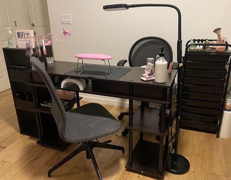 Blue Nail Tech Room, Black Nail Room Ideas Home, Black Nail Tech Room, Lash Tech Room Ideas Black, Black Nail Tech, Nail Room Ideas Home, Nail Room Ideas, Tech Room, Nail Salon Design