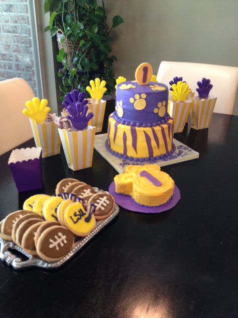 LSU Birthday Tailgate child party Lsu Football Party, Lsu Party, Super Senior, Golden Bday, Football First Birthday, Homecoming Decorations, Tiger Birthday Party, Lsu Game, Lsu Fans