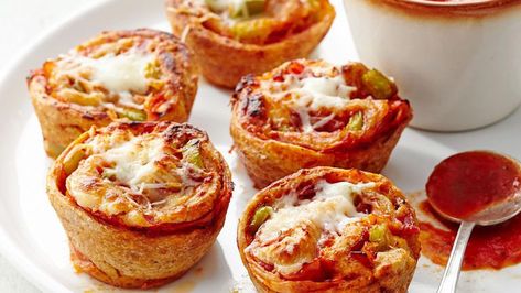 Pizza Cups, Tin Recipes, Frozen Appetizers, Muffin Tin Recipes, Delicious Appetizer Recipes, Mini Muffin Pan, Muffin Tins, Muffin Tin, Mini Muffins