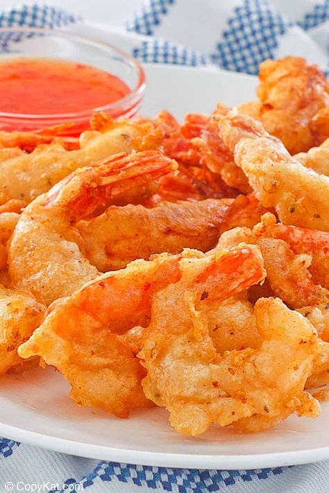 Battered Fried Shrimp, Battered Shrimp Recipes, Fried Shrimp Batter, Fried Shrimp Recipes Easy, Smoked Seafood, Shrimp Batter, Beer Batter Recipe, Battered Shrimp, Beer Battered Shrimp