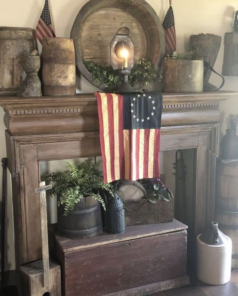 Primitive Fireplace Decor, Americana Decor Living Room, American Colonial Decor, Early American Decorating, Faux Mantel, Primitive Americana Decor, Primitive Fireplace, Primitive Home Decorating, Colonial Decorating