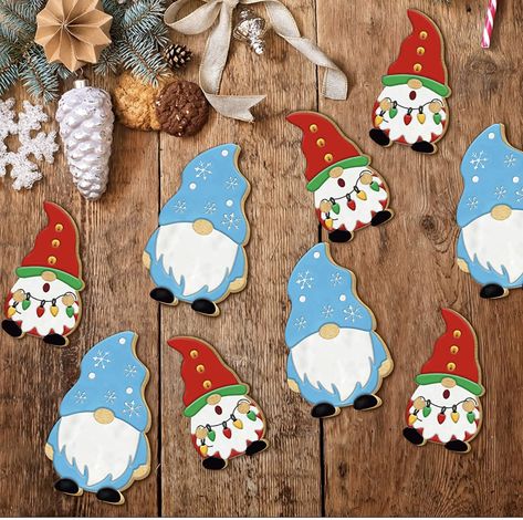 Gnome Cookies Decorated Christmas, Fall Gnome Cookies Decorated, Gnome Christmas Cookies Decorated, Christmas Gnome Sugar Cookies, Christmas Gnome Cookies Decorated, Gnome Royal Icing Cookies, Gnome Sugar Cookies Decorated, Gnome Christmas Cookies, Gnome Cookies Decorated