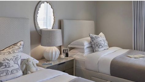 Twin Beds Guest Room, Sophie Paterson Interiors, Sophie Paterson, Twin Room, Apartment Deco, Luxury Bedroom Decor, Boy Bedroom Design, Classic Home Decor, Twins Room