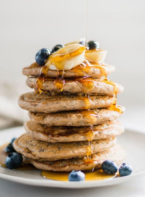 Recipe With Chia Seeds, Chia Seed Pancakes, Dessert Tofu, Low Carb Vegan Breakfast, Vegan Pancake Recipes, Healthy Pancake, Pancakes Vegan, Buckwheat Pancakes, Vegan Recipes Videos