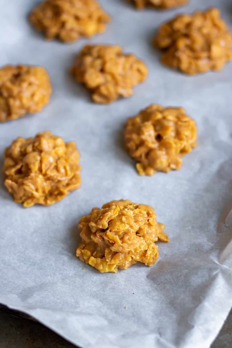 No Bake Cornflake Cookies with Peanut Butter No Bake Corn Flake Cookies, Corn Flakes Peanut Butter Treats, Corn Flake Cookies No Bake, Butterscotch Cornflake Cookies, Cornflake Peanut Butter Clusters, Peanut Butter Cornflake Clusters, No Bake Cornflake Cookies, Cornflake Treats, Peanut Butter Cornflakes