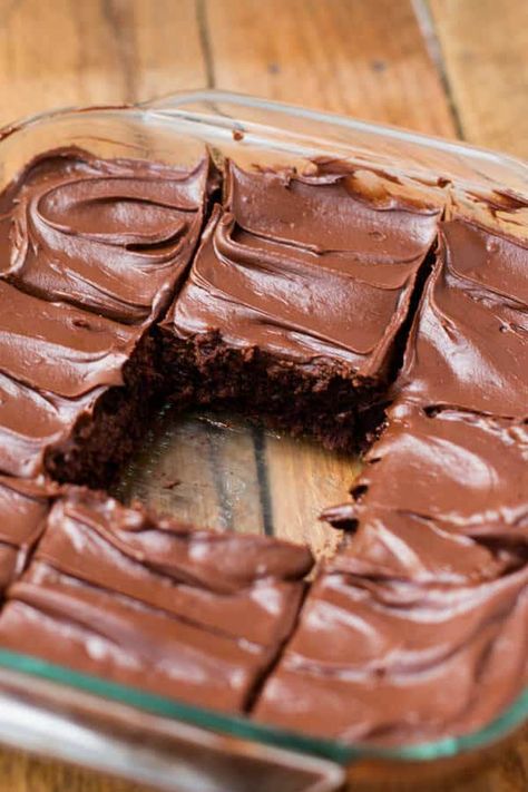 Brownies With Frosting, Brownies Decorados, The Best Fudge, Recipe Brownies, Best Fudge, Fudge Brownie Recipe, Oh Sweet Basil, Brownie Frosting, Diy Easy Recipes