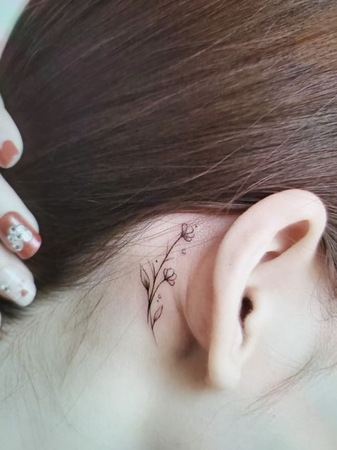 Behind Ear Simple Tattoo, Behind The Ear Floral Tattoo, Lily Ear Tattoo, Wildflower Tattoo Behind Ear, Flower Tattoos Behind The Ear, Floral Tattoo Behind Ear, Water Lily Tattoo Behind Ear, Behind Ear Floral Tattoo, Floral Behind Ear Tattoo