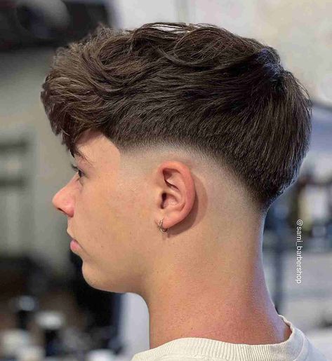 Fade Haircut Curly Hair, Mid Fade Haircut, Haircut Selfie, Photo Hijab, Low Skin Fade, Drop Fade Haircut, Mens Haircuts Short Hair, Low Fade Haircut, Gents Hair Style