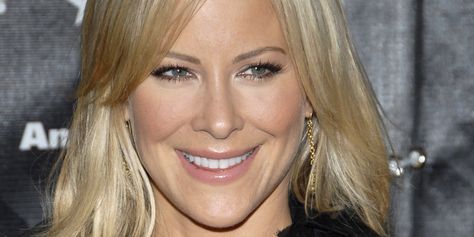 Perfect Makeup application Brittany Daniel, Brittney Daniel, Cynthia Daniel, Cole Hauser, Makeup Application, Perfect Makeup, Twin Sisters, The Cw, Celebrity Entertainment