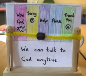 "We can talk to God anytime" prayer craft idea -- slide the bead along the chart. Remind the kids to pray like Nehemiah did. The Lords Prayer For Kids Craft, Preschool Sunday School Crafts, Bible Study Crafts, Prayer Crafts, Preschool Sunday School, Kids Church Lessons, Preschool Bible Lessons, Kids Sunday School Lessons, School Crafts For Kids