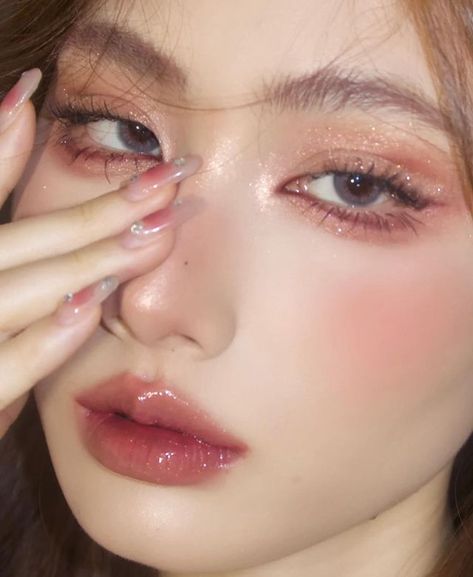 Day Makeup Looks, Ulzzang Makeup, Swag Makeup, Eye Makeup Pictures, Ethereal Makeup, Asian Eye Makeup, Makeup Looks Tutorial, Makeup Makeover, Day Makeup